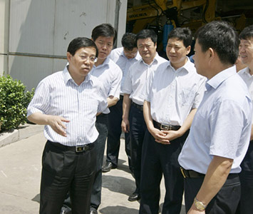 梅永紅市長到沃爾華集團調(diào)研指導工作